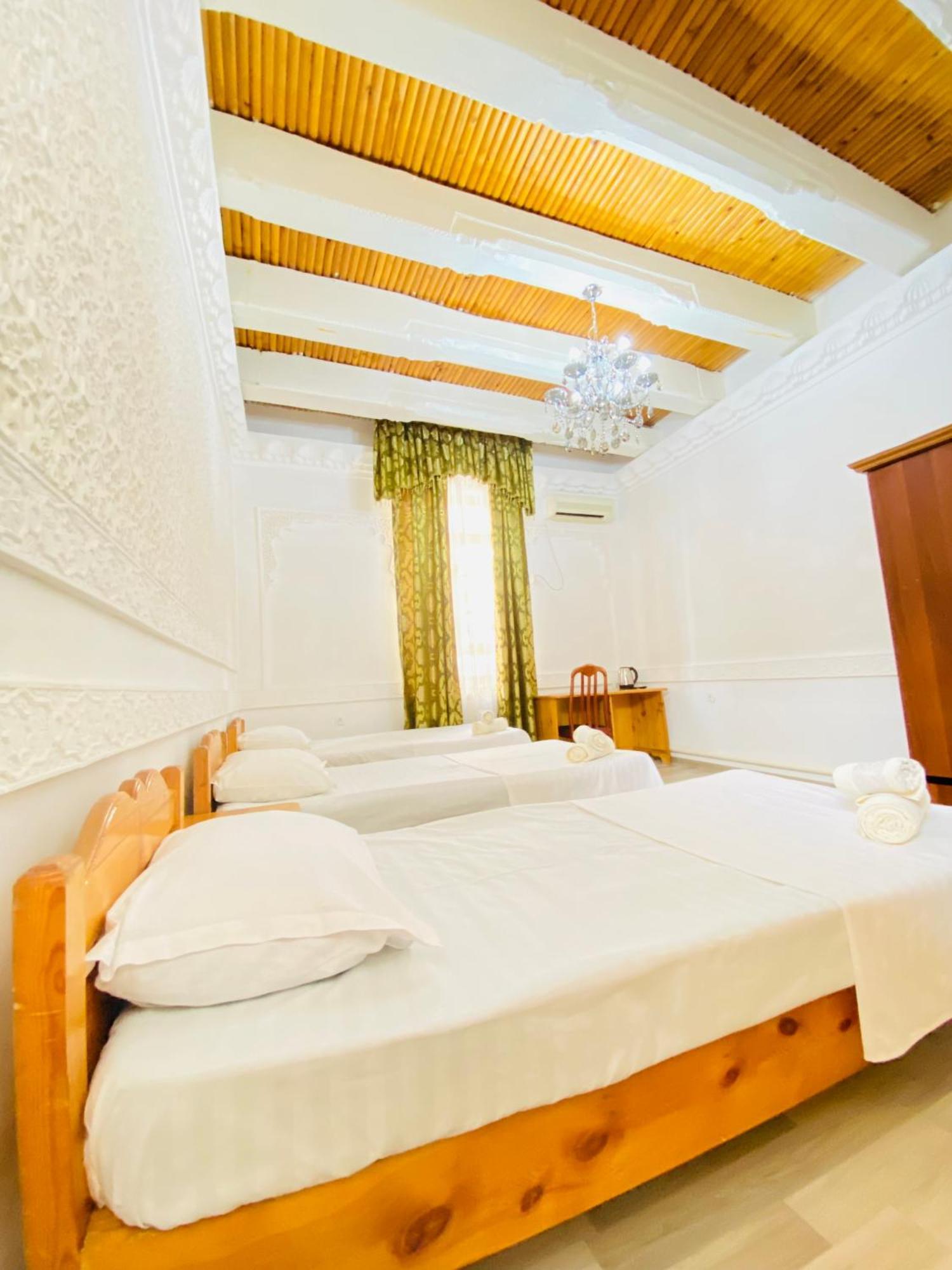 Antique Hotel In Old Town 布哈拉 外观 照片