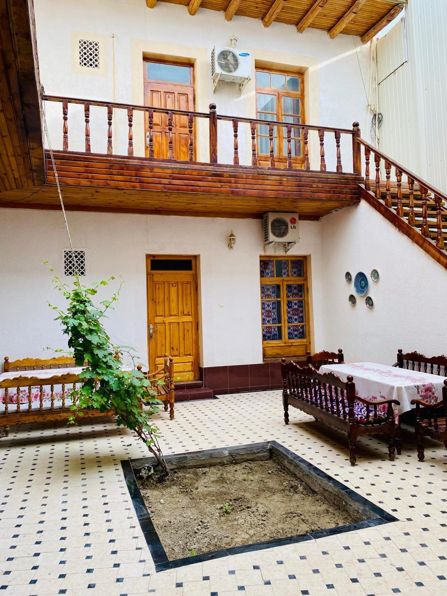 Antique Hotel In Old Town 布哈拉 外观 照片